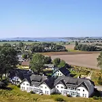 Strandhaus Moenchgut 02 Mit Sauna Und Schwimmbadnutzung Im Ahoi Sellin Lägenhet *