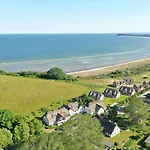 Lägenhet Strandhaus Moenchgut 02 Mit Sauna Und Schwimmbadnutzung Im Ahoi Sellin
